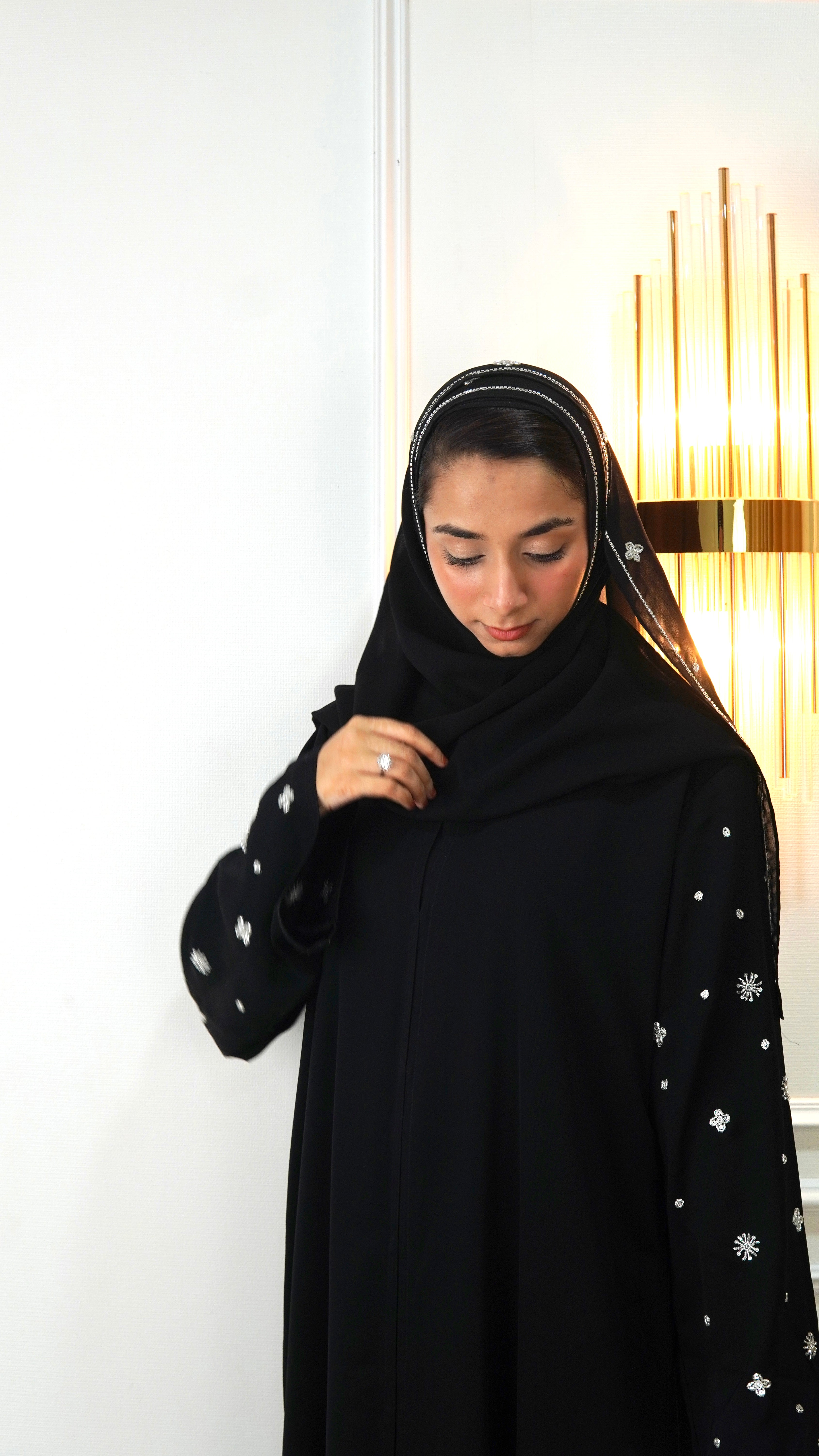 Tara Black Abaya