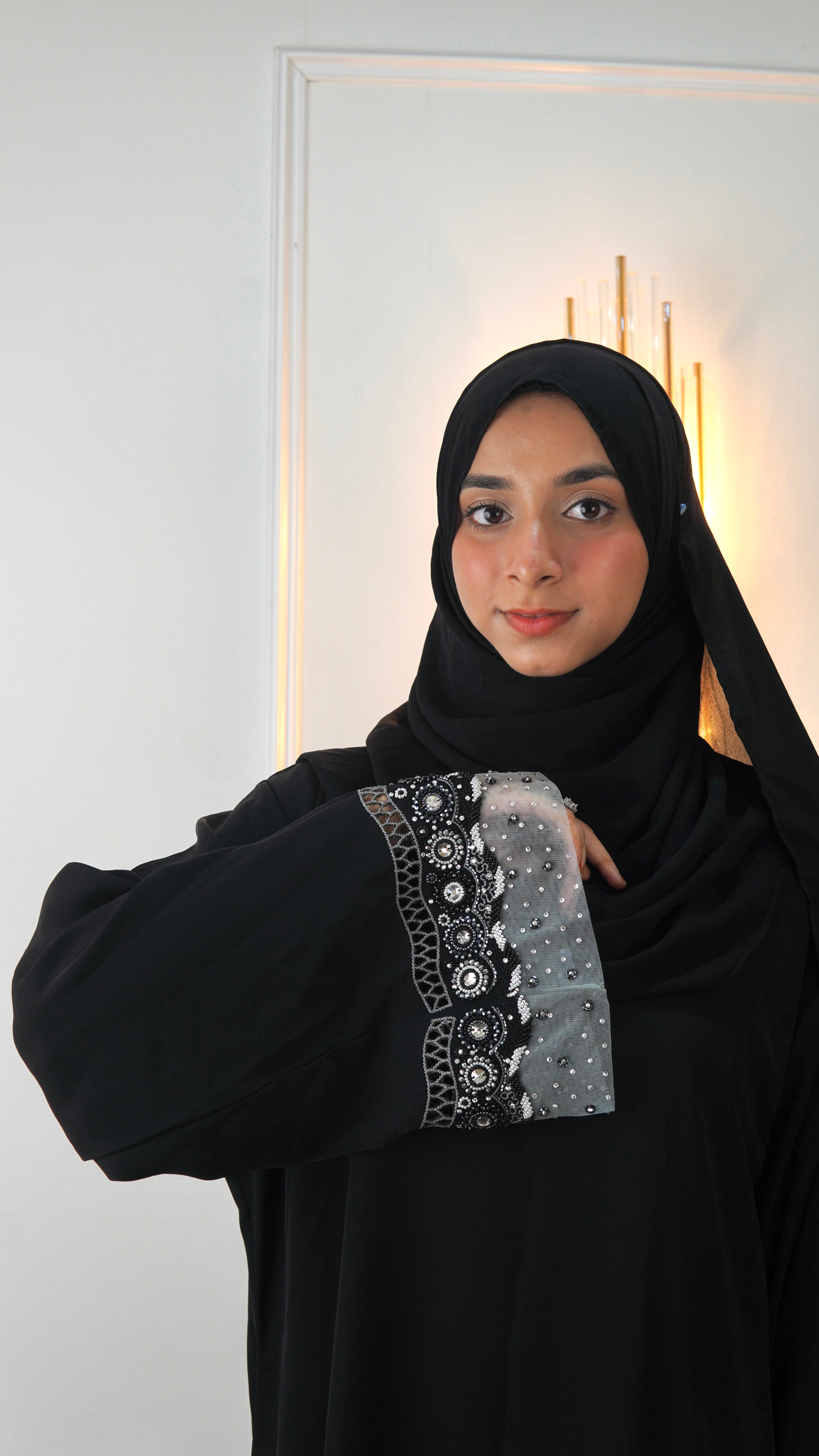 Mahnoor Luxe Abaya