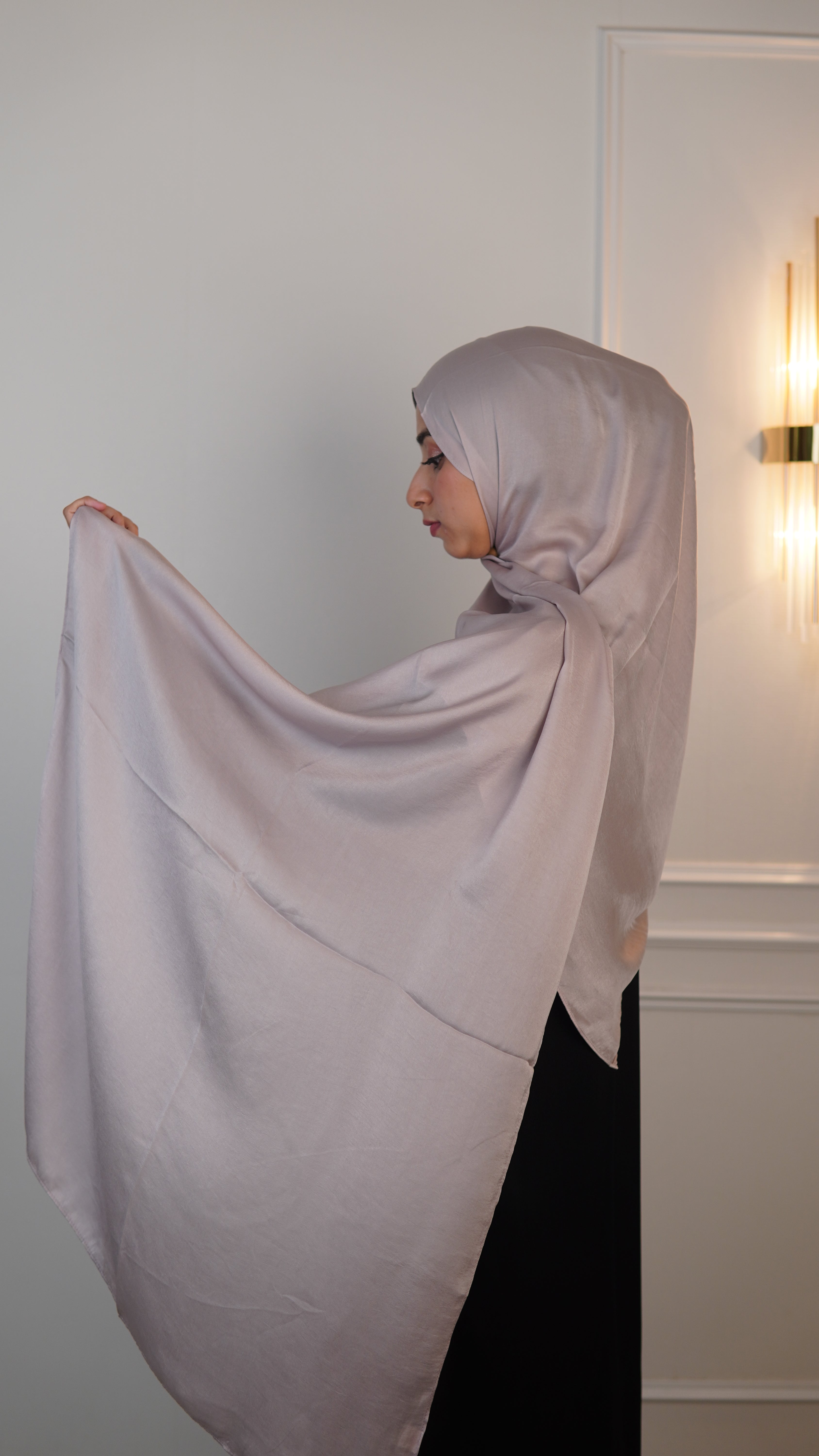 Griege - Satin Hijab