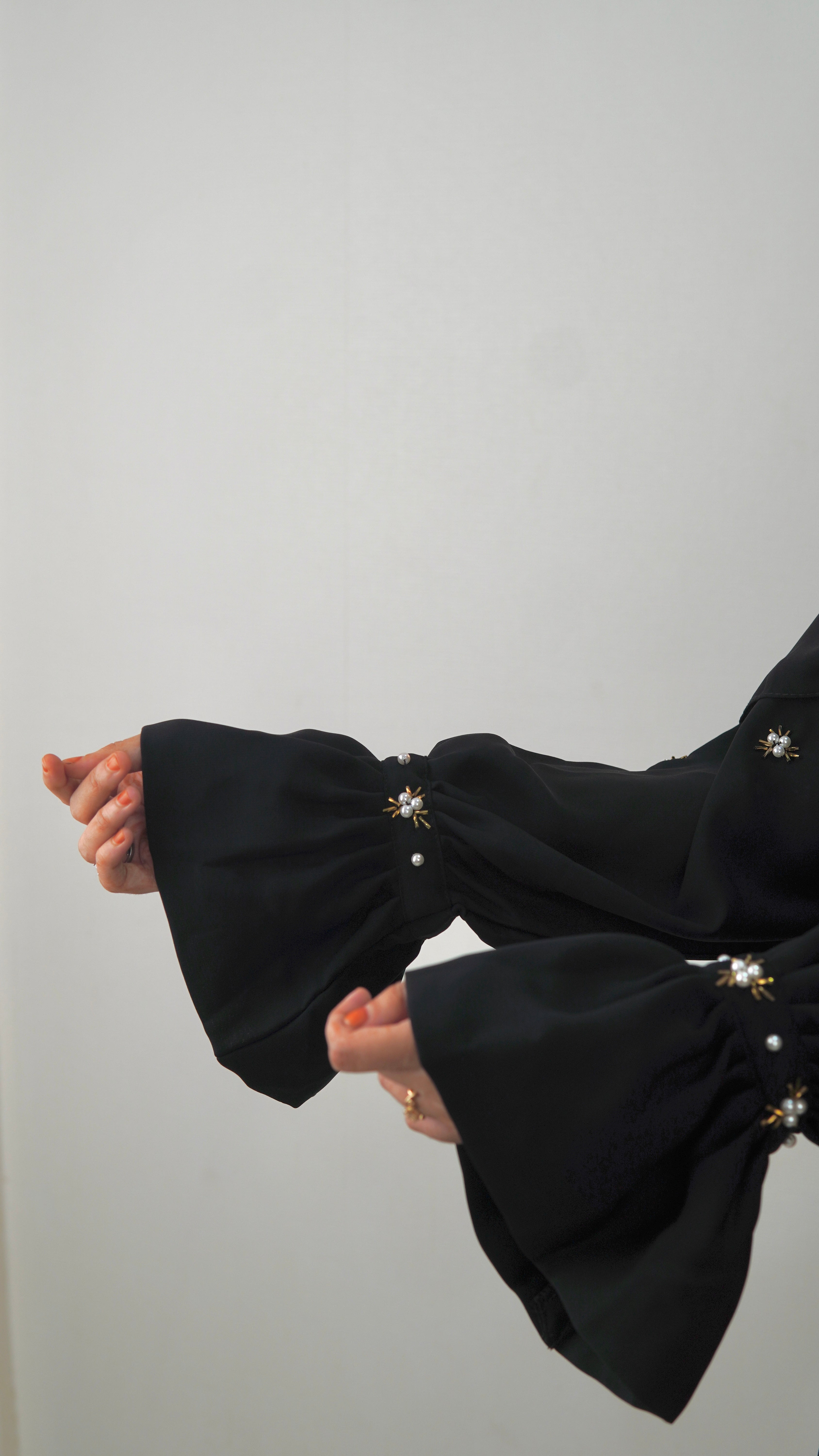 SnowFlakes Beads - Handwork Abaya