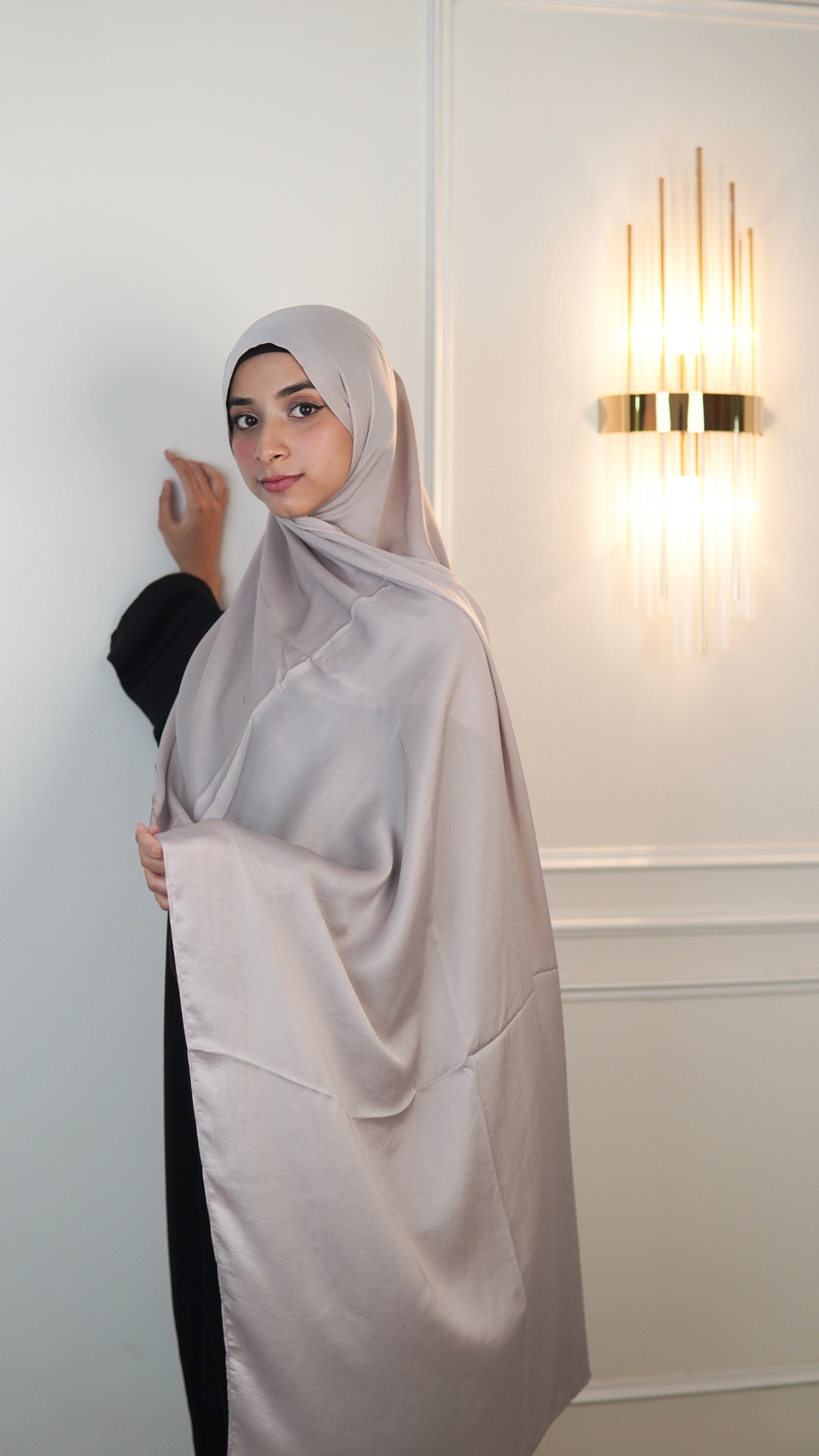 Griege - Satin Hijab