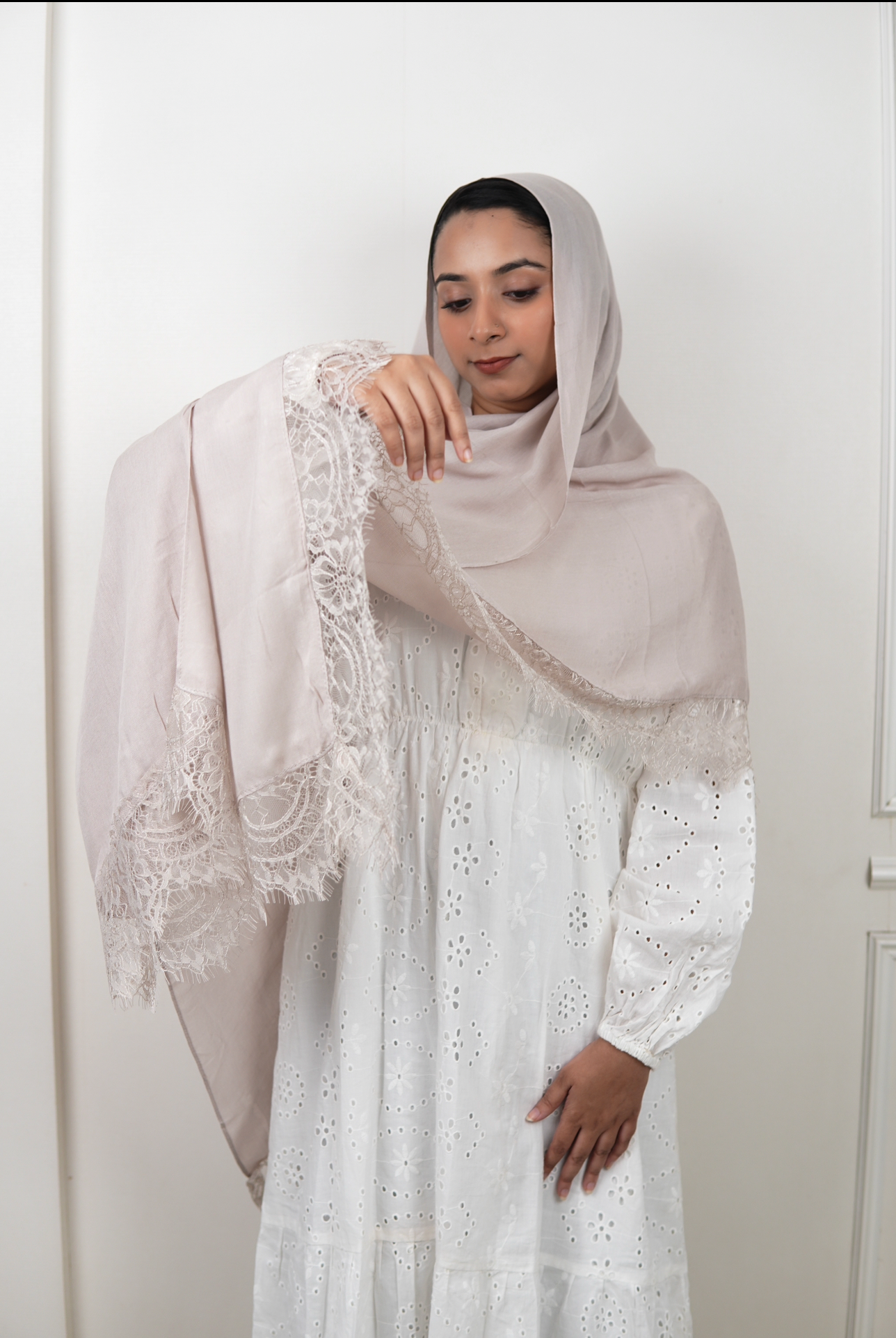 Nude Beige - Lace Modal Hijab