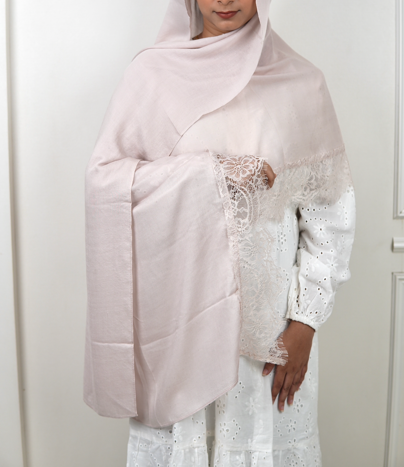Nude pink - Lace Modal Hijab