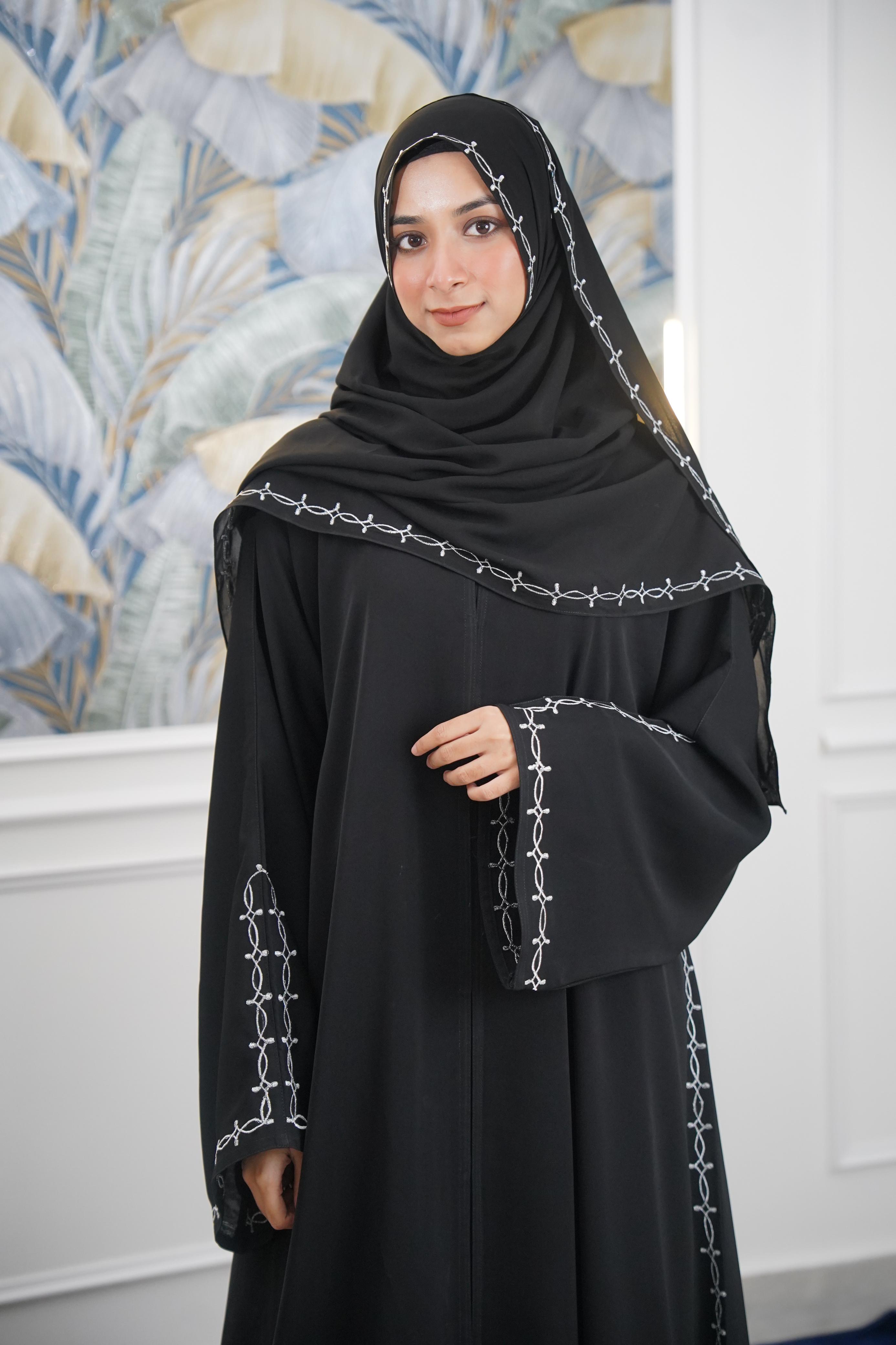 Maira Abaya set