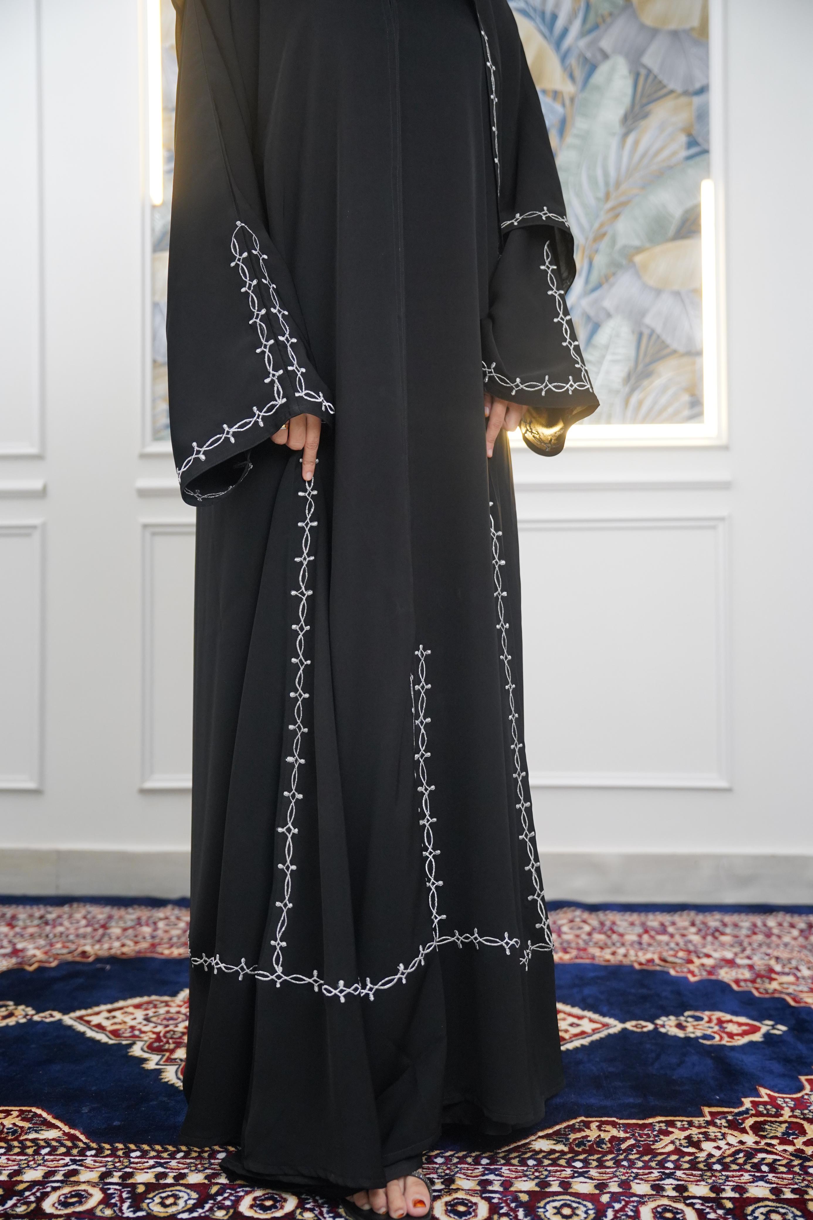 Maira Abaya set [takes upto 10-12 days]