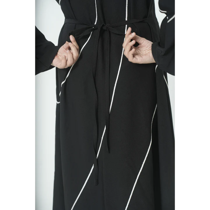 Aura - Black & white Modest outfit.